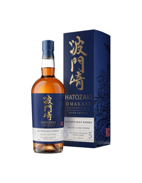 Hatozaki Omakase Sakura 70cl: bouteille de whisky écossé, packaging bleu avec kanji dorés et étiquette sobre.
